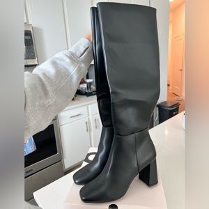 Black Leather Boots size 8